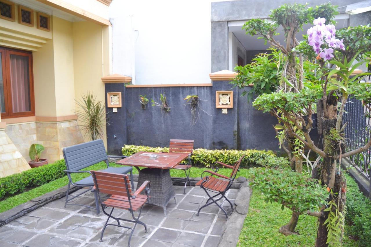 Roemah Canting Homestay Jogjacarta Exterior foto