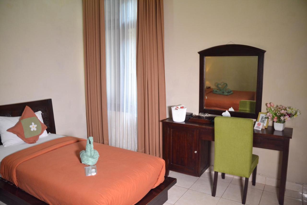 Roemah Canting Homestay Jogjacarta Exterior foto