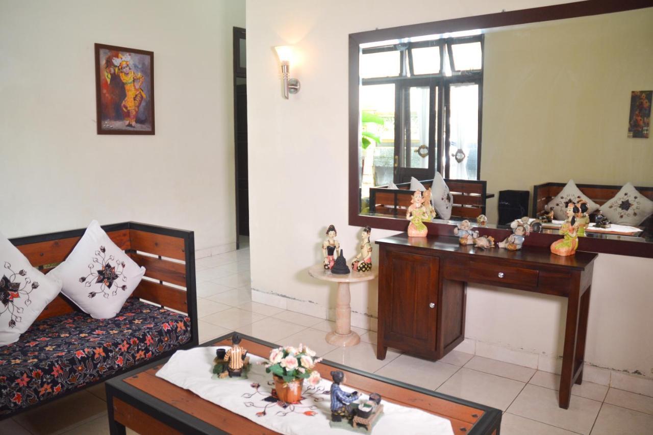 Roemah Canting Homestay Jogjacarta Exterior foto