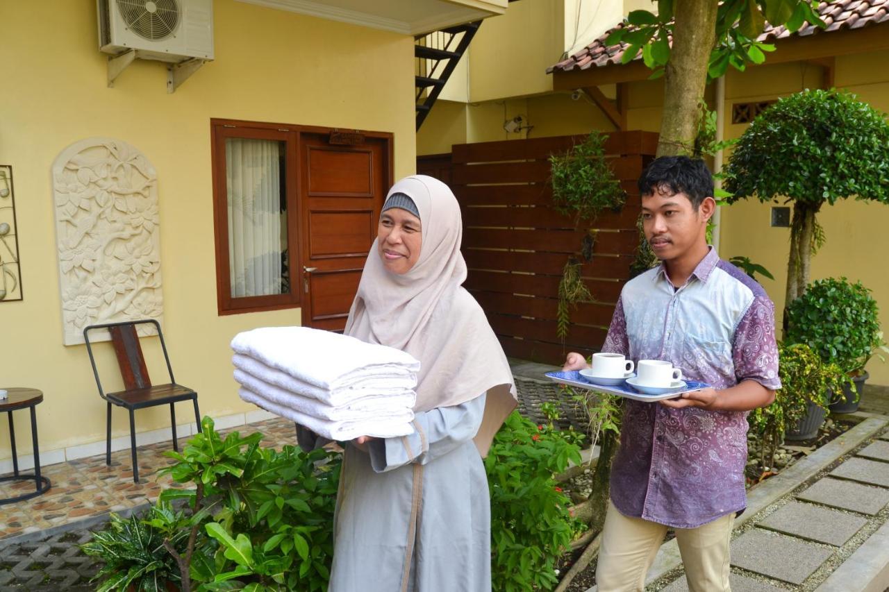 Roemah Canting Homestay Jogjacarta Exterior foto