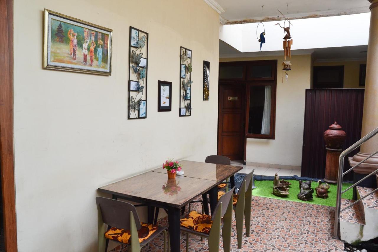 Roemah Canting Homestay Jogjacarta Exterior foto